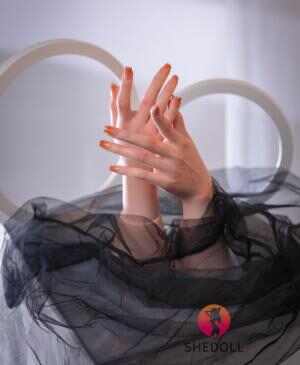 [SHEDOLL] Articulated Hand Model | Poseable Finger Joints for Nail Art/Photography | Medical-grade Companion Hand (0.88kg Lifesize)